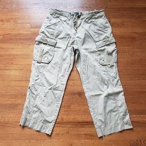 J. Crew | Casual Favorite Fit Cargo Crop Pant | 10